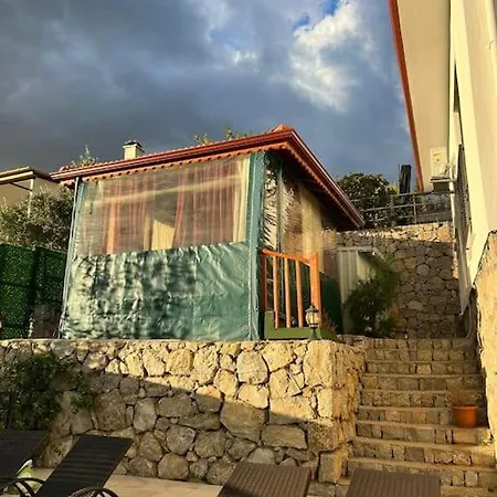Villa Yesiluzumlu 3+1 Fethiye