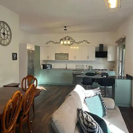 Villa Yesiluzumlu 3+1