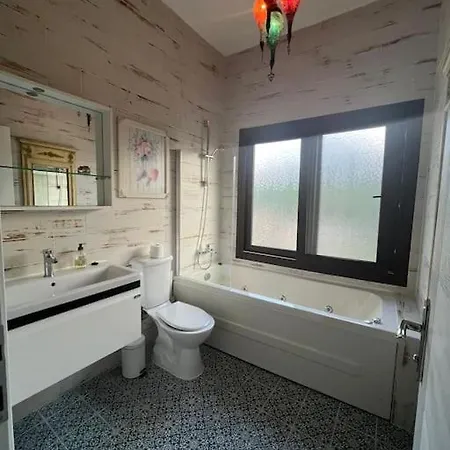Villa Yesiluzumlu 3+1 *